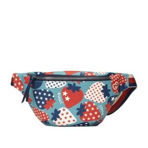 NWT Gucci Kids Strawberry Star Print Belt Bag